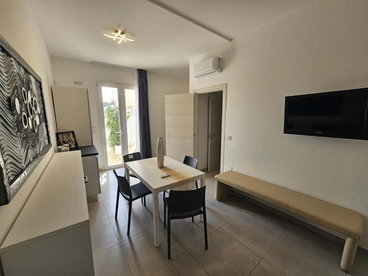 Diletta'S Residence ซันตีซิโดโร ภายนอก รูปภาพ