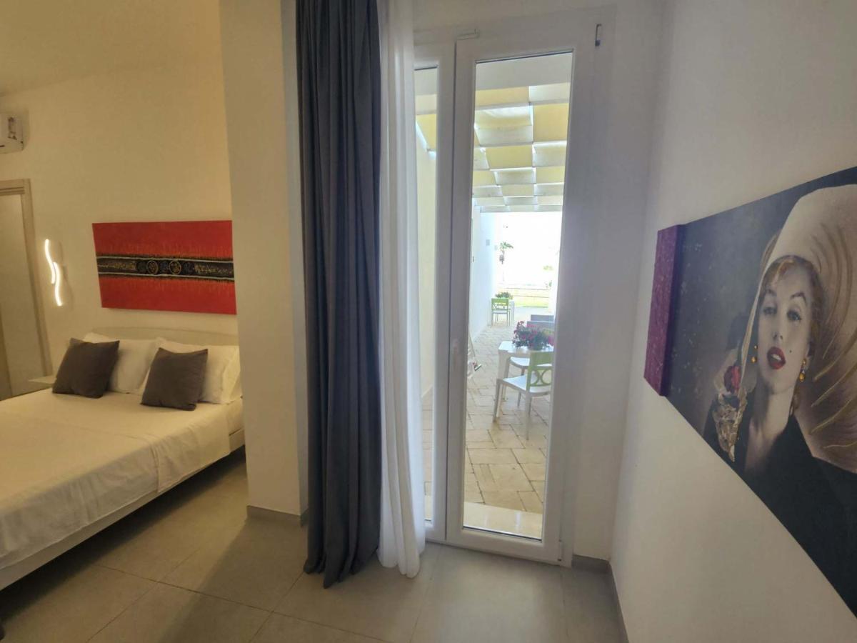 Diletta'S Residence ซันตีซิโดโร ภายนอก รูปภาพ
