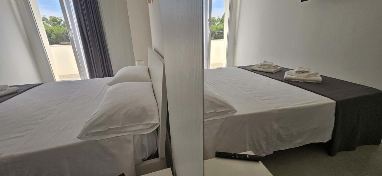 Diletta'S Residence ซันตีซิโดโร ภายนอก รูปภาพ